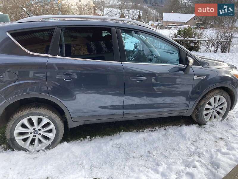 Внедорожник / Кроссовер Ford Kuga 2009 в Рахове