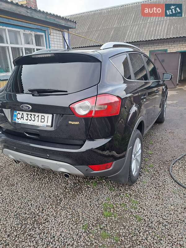 Внедорожник / Кроссовер Ford Kuga 2012 в Черкассах