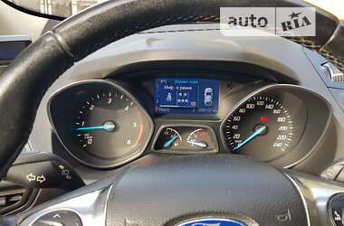 Внедорожник / Кроссовер Ford Kuga 2013 в Тернополе