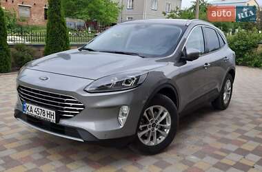 Ford Kuga 2021