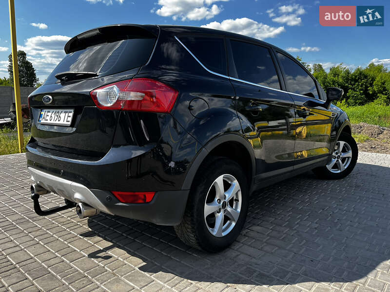 Внедорожник / Кроссовер Ford Kuga 2010 в Павлограде фото 5 Внедорожник / Кроссовер Ford Kuga 2010 в Павлограде