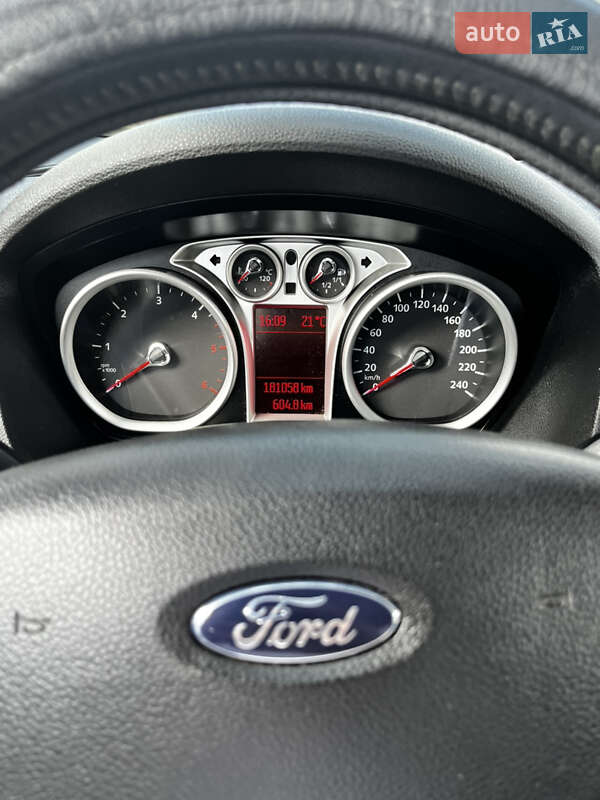 Внедорожник / Кроссовер Ford Kuga 2010 в Павлограде фото 8 Внедорожник / Кроссовер Ford Kuga 2010 в Павлограде