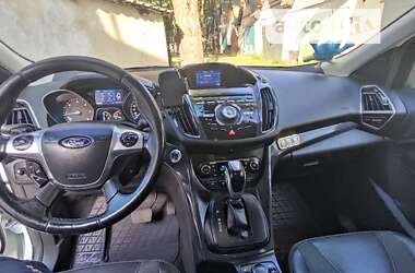 Позашляховик / Кросовер Ford Kuga 2015 в Житомирі