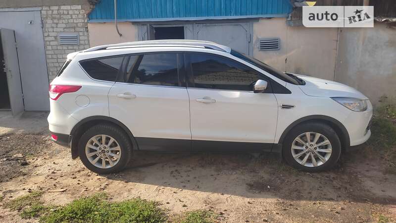 Внедорожник / Кроссовер Ford Kuga 2015 в Житомире