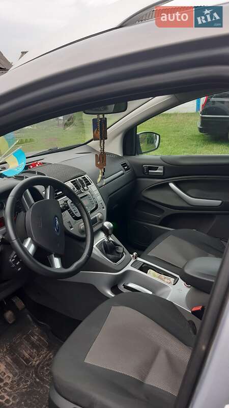 Внедорожник / Кроссовер Ford Kuga 2011 в Дубровице фото 4 Внедорожник / Кроссовер Ford Kuga 2011 в Дубровице