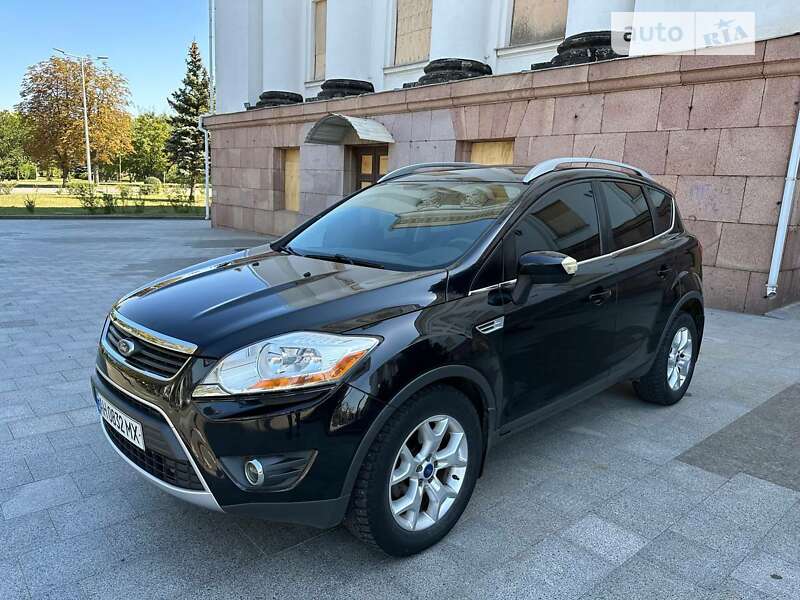 Внедорожник / Кроссовер Ford Kuga 2011 в Краматорске