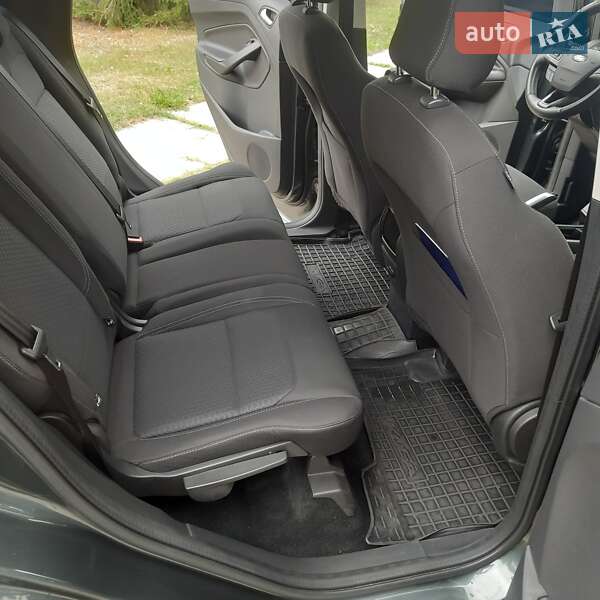 Внедорожник / Кроссовер Ford Kuga 2017 в Хмельницком фото 28 Внедорожник / Кроссовер Ford Kuga 2017 в Хмельницком