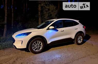 Ford Kuga 2021