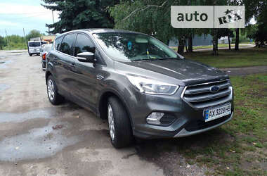 Ford Kuga 2017