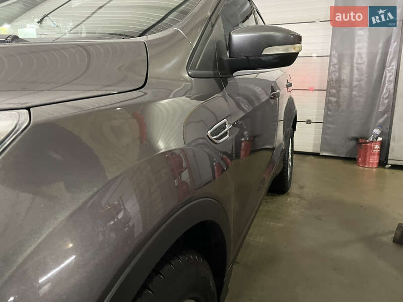 Внедорожник / Кроссовер Ford Kuga 2013 в Чернигове фото 17 Внедорожник / Кроссовер Ford Kuga 2013 в Чернигове