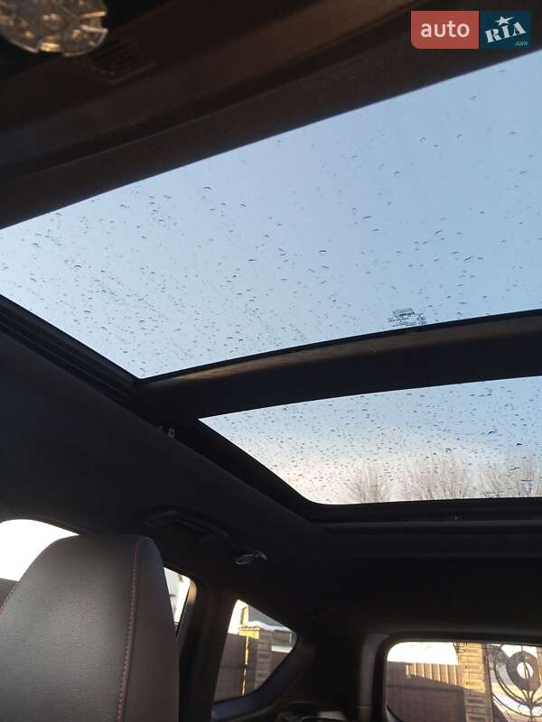 Внедорожник / Кроссовер Ford Kuga 2018 в Турке