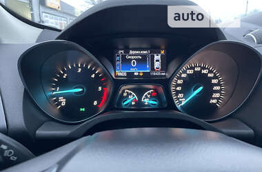 Позашляховик / Кросовер Ford Kuga 2016 в Житомирі