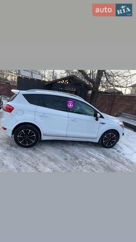 Внедорожник / Кроссовер Ford Kuga 2012 в Ровно
