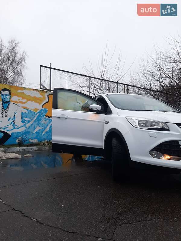 Внедорожник / Кроссовер Ford Kuga 2016 в Кременчуге