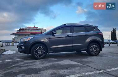 Ford Kuga 2017