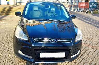 Внедорожник / Кроссовер Ford Kuga 2013 в 