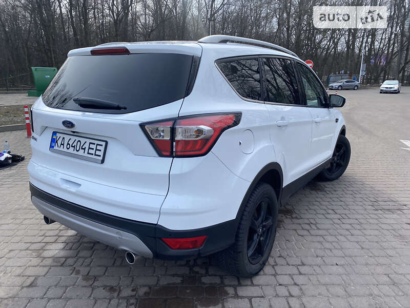 Внедорожник / Кроссовер Ford Kuga 2016 в Киеве фото 3 Внедорожник / Кроссовер Ford Kuga 2016 в Киеве