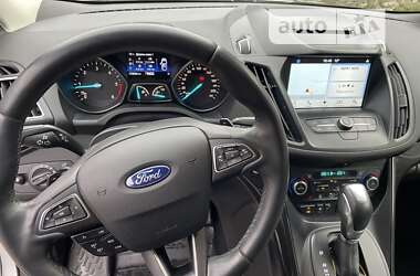 Внедорожник / Кроссовер Ford Kuga 2016 в Ратным