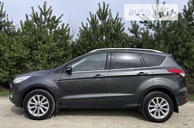 Внедорожник / Кроссовер Ford Kuga 2015 в Ивано-Франковске