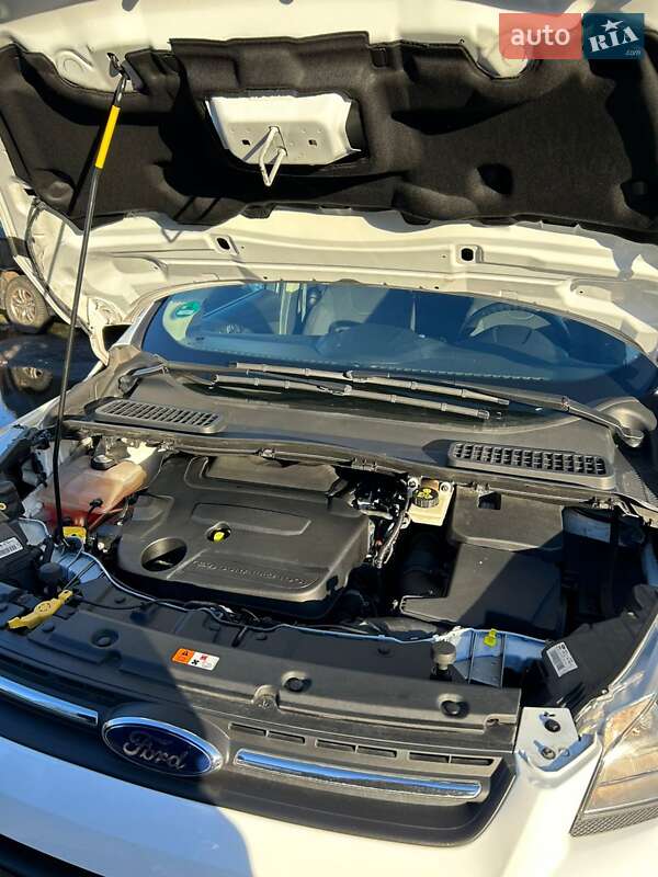 Внедорожник / Кроссовер Ford Kuga 2013 в Бродах фото 10 Внедорожник / Кроссовер Ford Kuga 2013 в Бродах