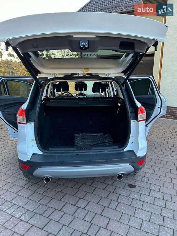 Внедорожник / Кроссовер Ford Kuga 2013 в Бродах фото 26 Внедорожник / Кроссовер Ford Kuga 2013 в Бродах