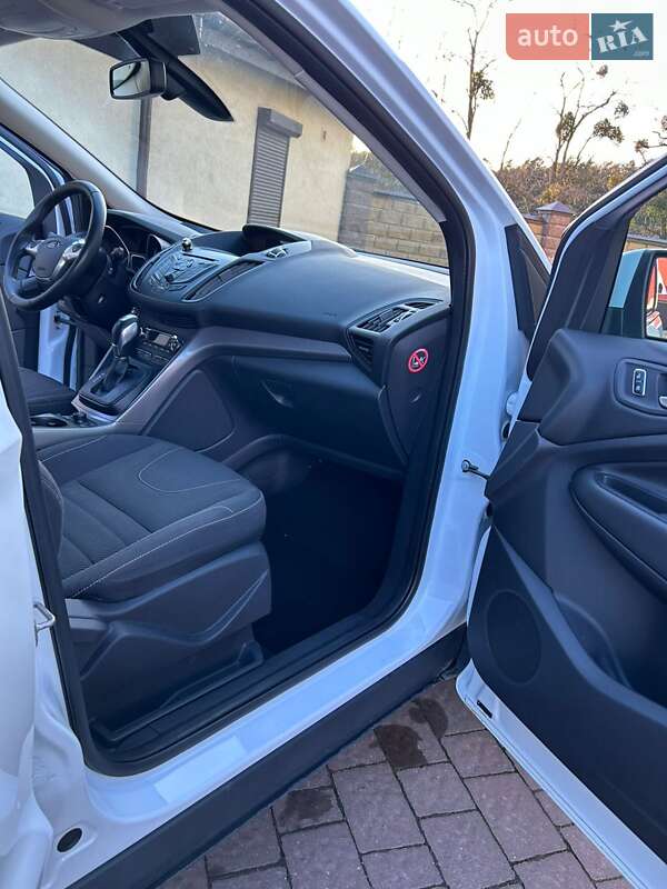 Внедорожник / Кроссовер Ford Kuga 2013 в Бродах фото 31 Внедорожник / Кроссовер Ford Kuga 2013 в Бродах