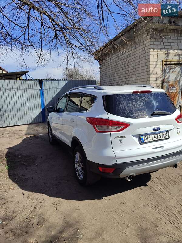 Позашляховик / Кросовер Ford Kuga 2013 в Слов'янську