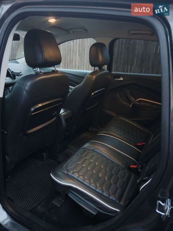 Внедорожник / Кроссовер Ford Kuga 2016 в Шепетовке фото 8 Внедорожник / Кроссовер Ford Kuga 2016 в Шепетовке