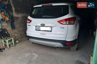 Внедорожник / Кроссовер Ford Kuga 2015 в Каменском