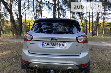 Внедорожник / Кроссовер Ford Kuga 2009 в Новомосковске