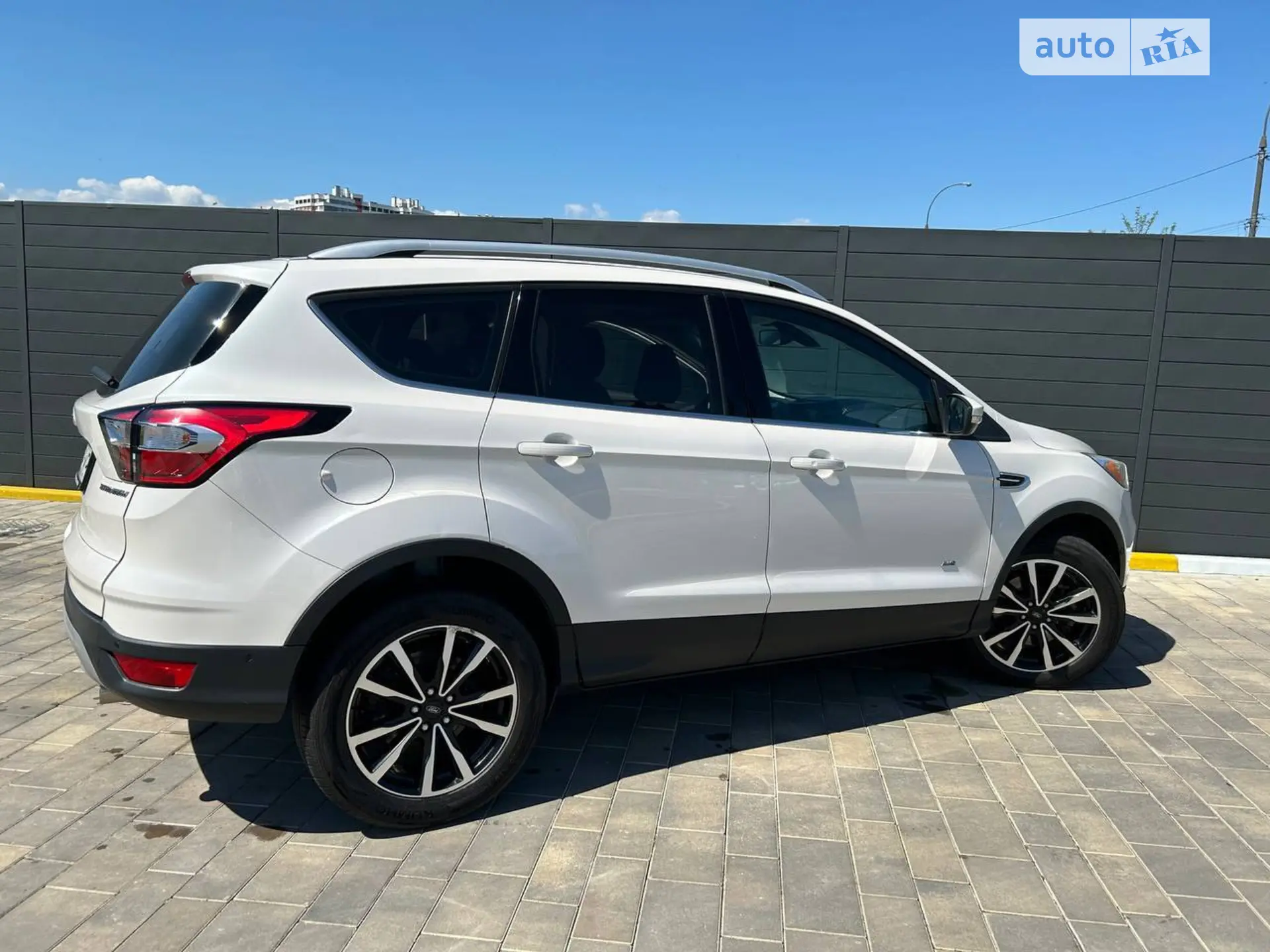 2017 Ford Kuga - мініатюра 9