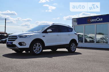 Внедорожник / Кроссовер Ford Kuga 2019 в Киеве