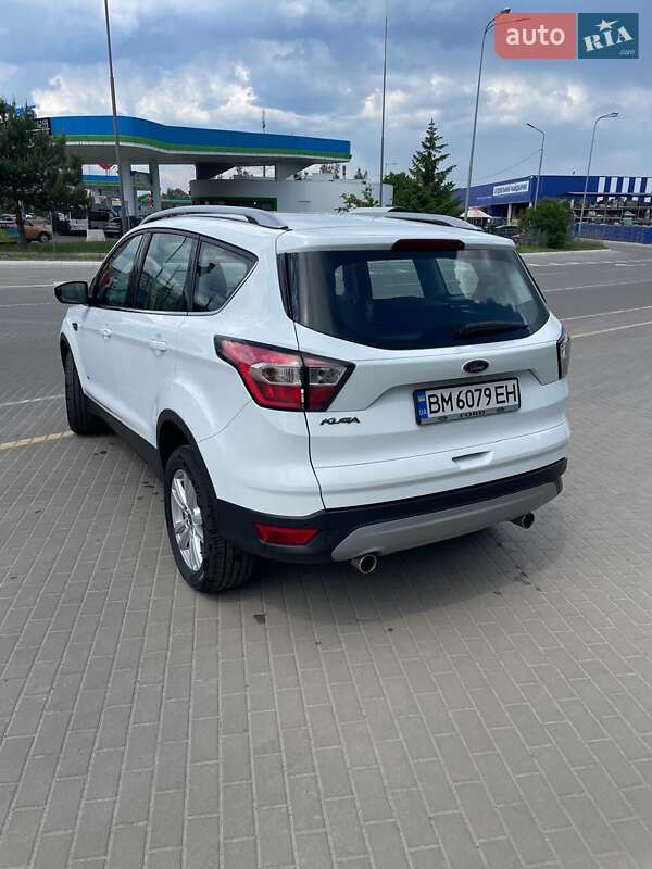 Внедорожник / Кроссовер Ford Kuga 2018 в Сумах