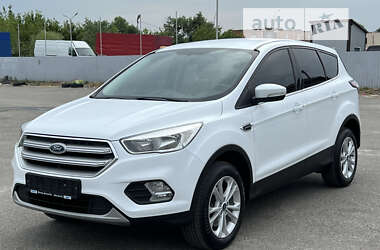 Ford Kuga 2017