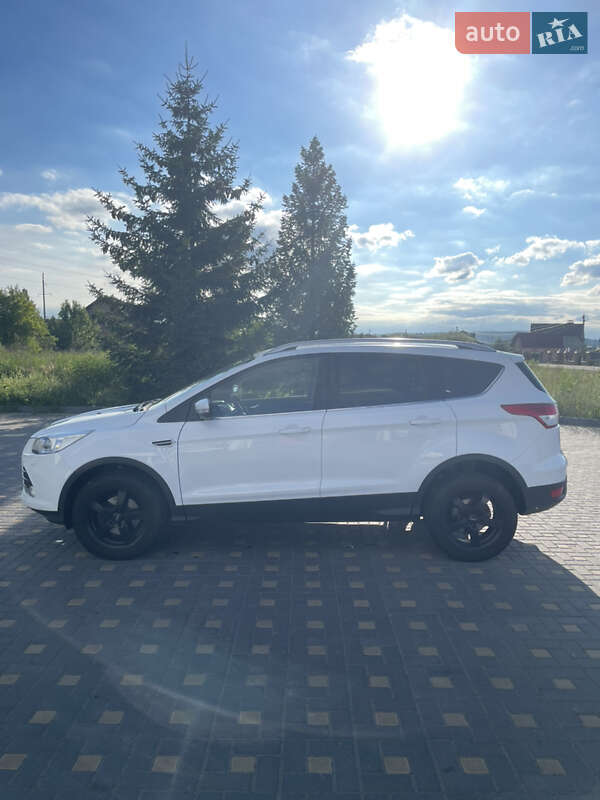 Позашляховик / Кросовер Ford Kuga 2014 в Коломиї