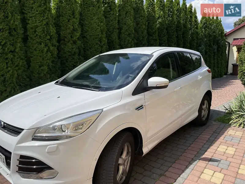 Ford Kuga 2015