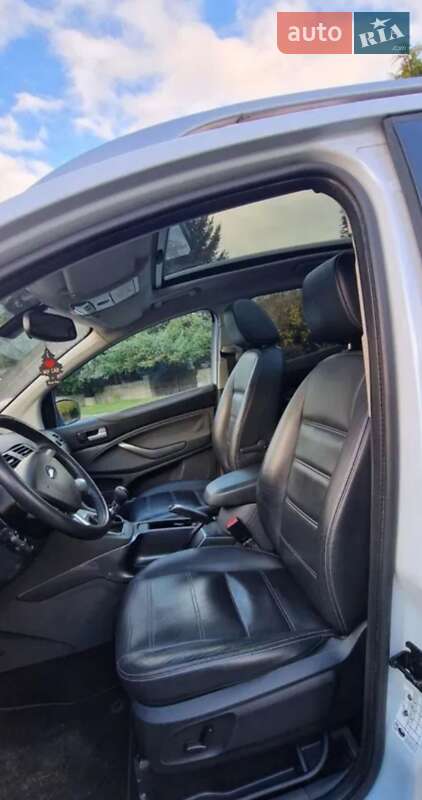 Позашляховик / Кросовер Ford Kuga 2009 в Києві