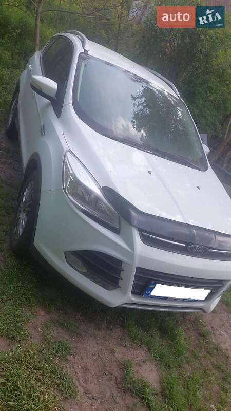 Позашляховик / Кросовер Ford Kuga 2015 в Запоріжжі фото 4 Позашляховик / Кросовер Ford Kuga 2015 в Запоріжжі