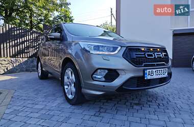 Внедорожник / Кроссовер Ford Kuga 2019 в Виннице