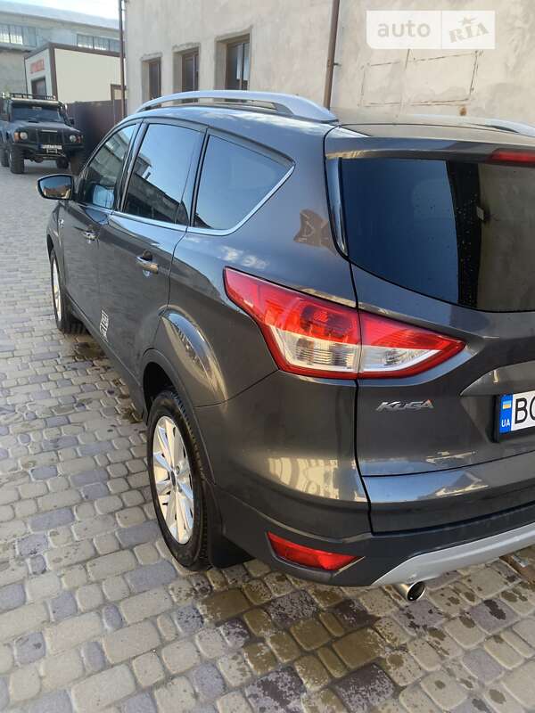 Позашляховик / Кросовер Ford Kuga 2015 в Тернополі