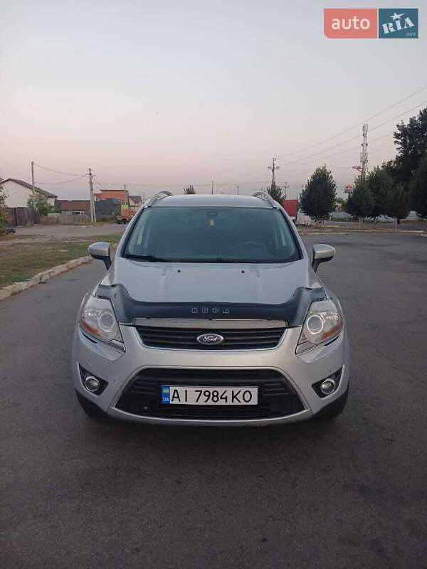 Внедорожник / Кроссовер Ford Kuga 2011 в Буче