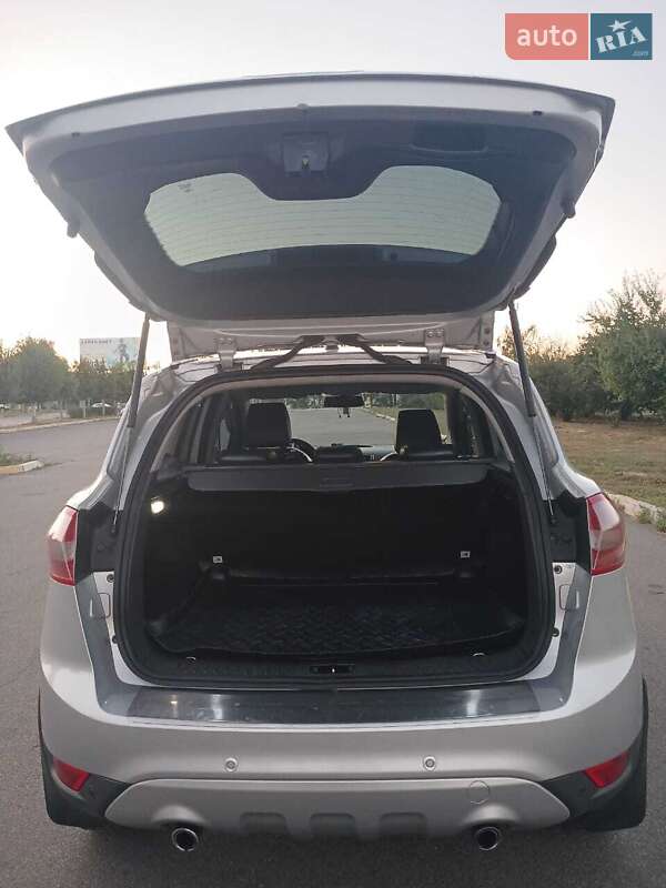 Внедорожник / Кроссовер Ford Kuga 2011 в Буче