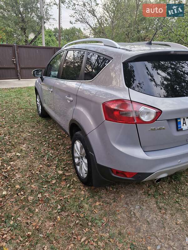 Внедорожник / Кроссовер Ford Kuga 2012 в Ивано-Франковске
