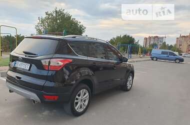 Позашляховик / Кросовер Ford Kuga 2019 в Тернополі