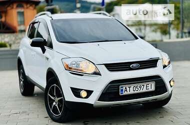 Внедорожник / Кроссовер Ford Kuga 2011 в Яремче