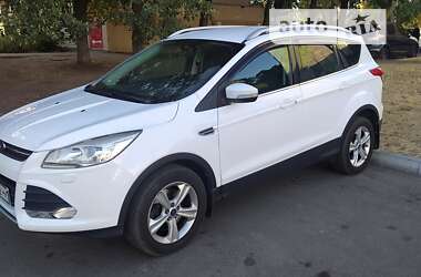 Позашляховик / Кросовер Ford Kuga 2015 в Харкові