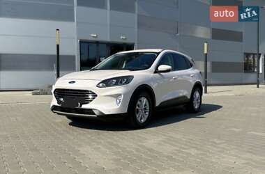 Ford Kuga 2022