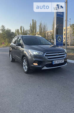 Внедорожник / Кроссовер Ford Kuga 2019 в Днепре