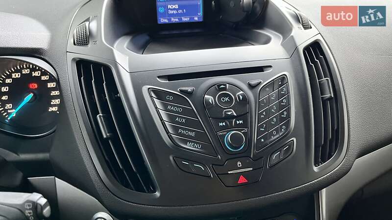 Внедорожник / Кроссовер Ford Kuga 2016 в Киеве