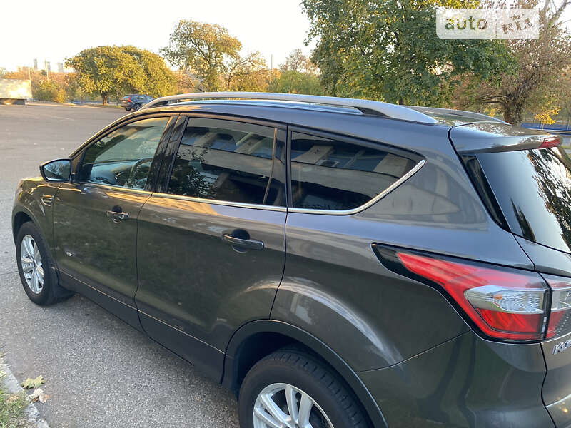Позашляховик / Кросовер Ford Kuga 2016 в Києві фото 6 Позашляховик / Кросовер Ford Kuga 2016 в Києві